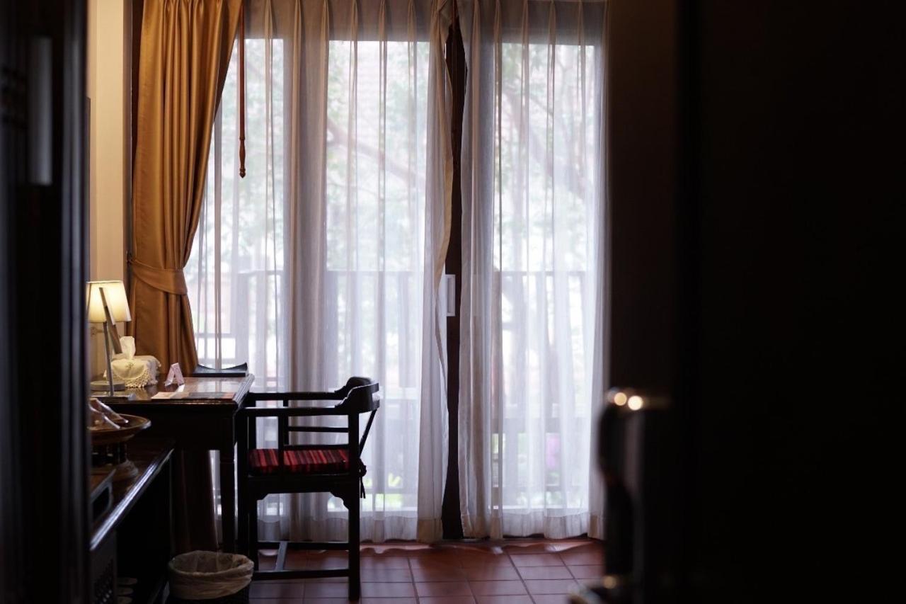 Baan Huenphen Hotel Chiang Mai Kamer foto